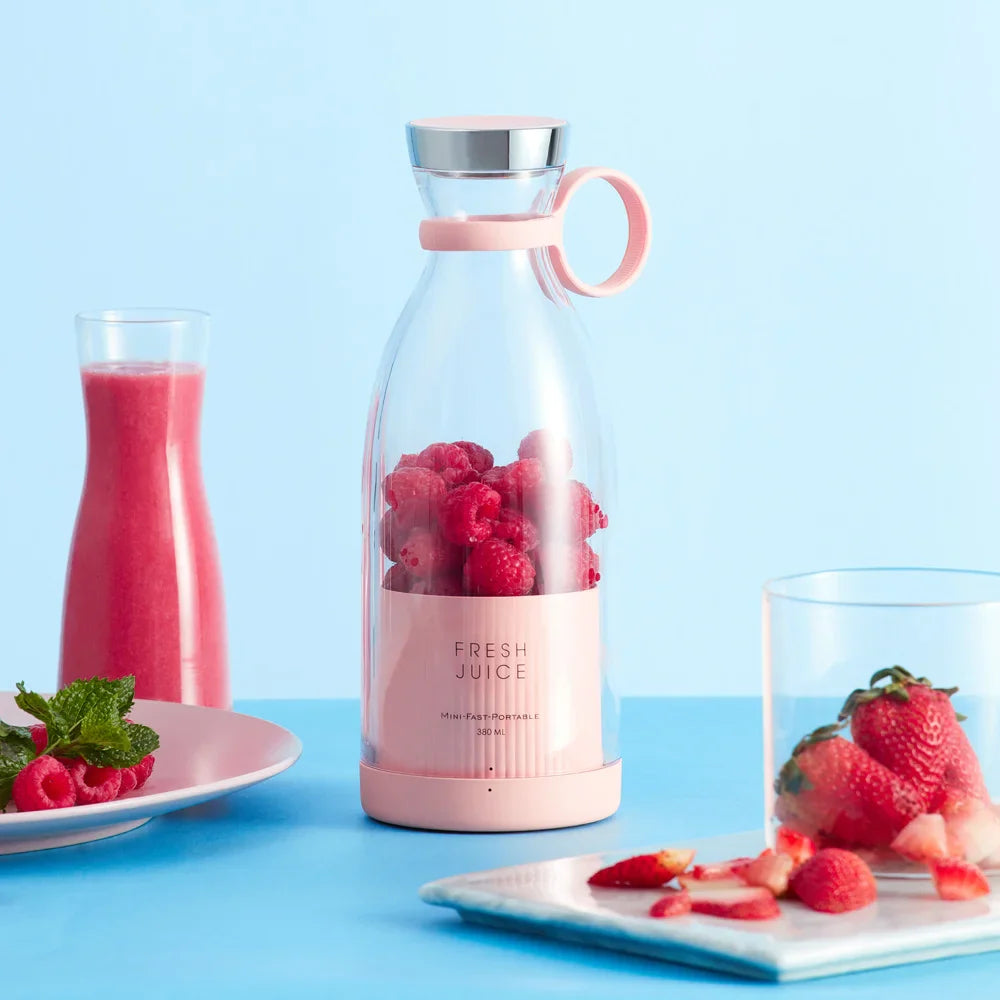 QuickBlend Portable Juice Maker